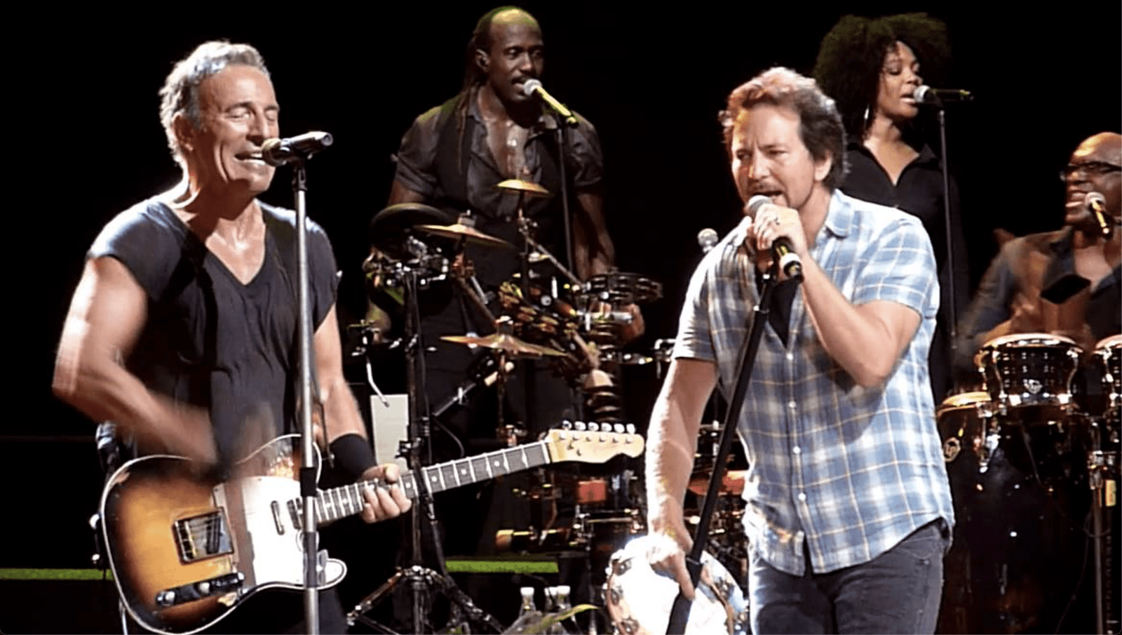 Eddie Vedder Honours Bruce Springsteen With Stirring Tribute After Trump’s Verbal Assault